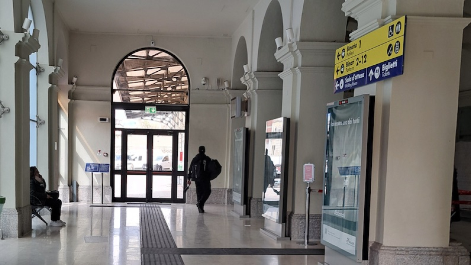 Stazione di Novara, conclusi i lavori di riqualificazione del fabbricato viaggiatori